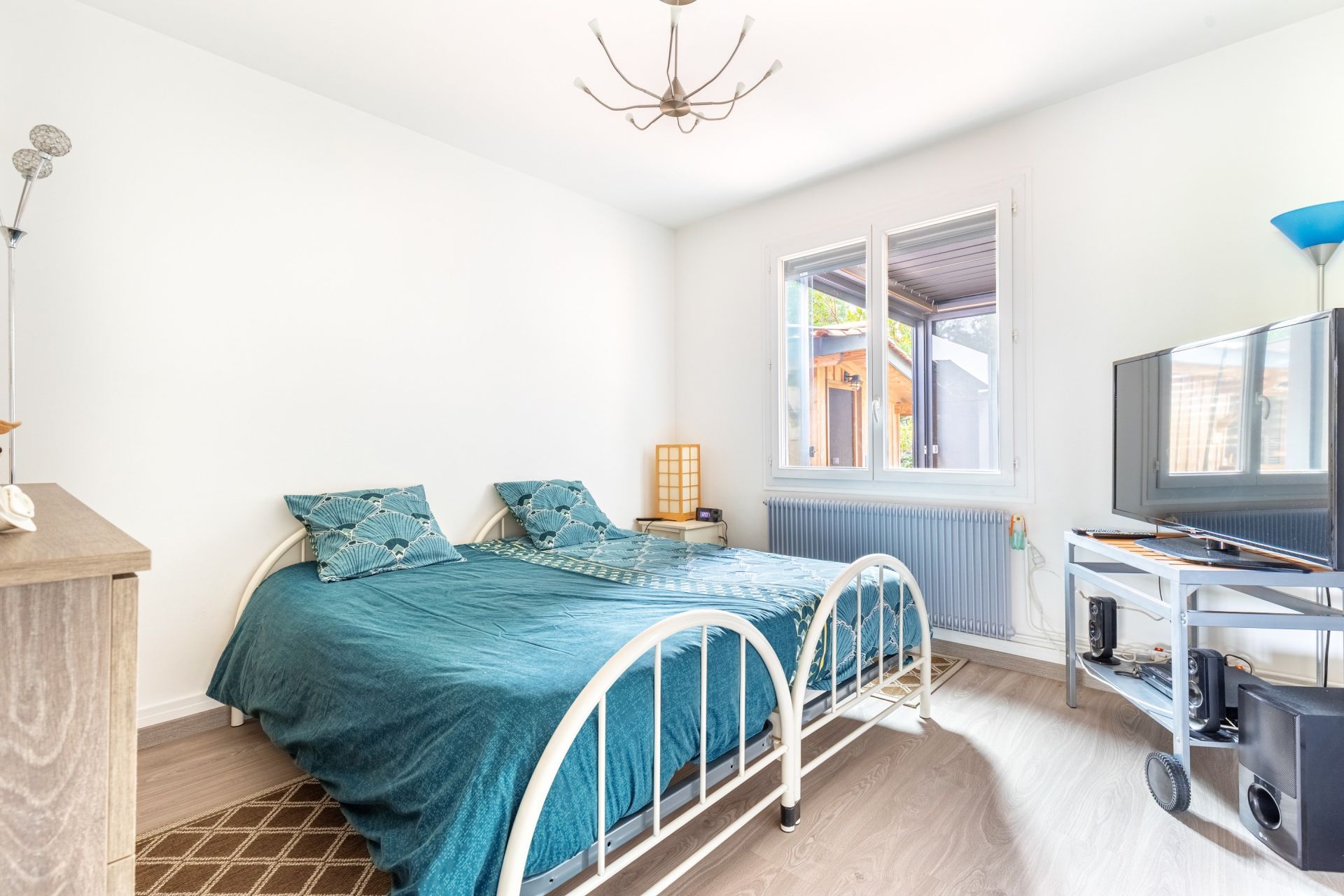 house 5 Rooms for sale on CAP FERRET (33970)