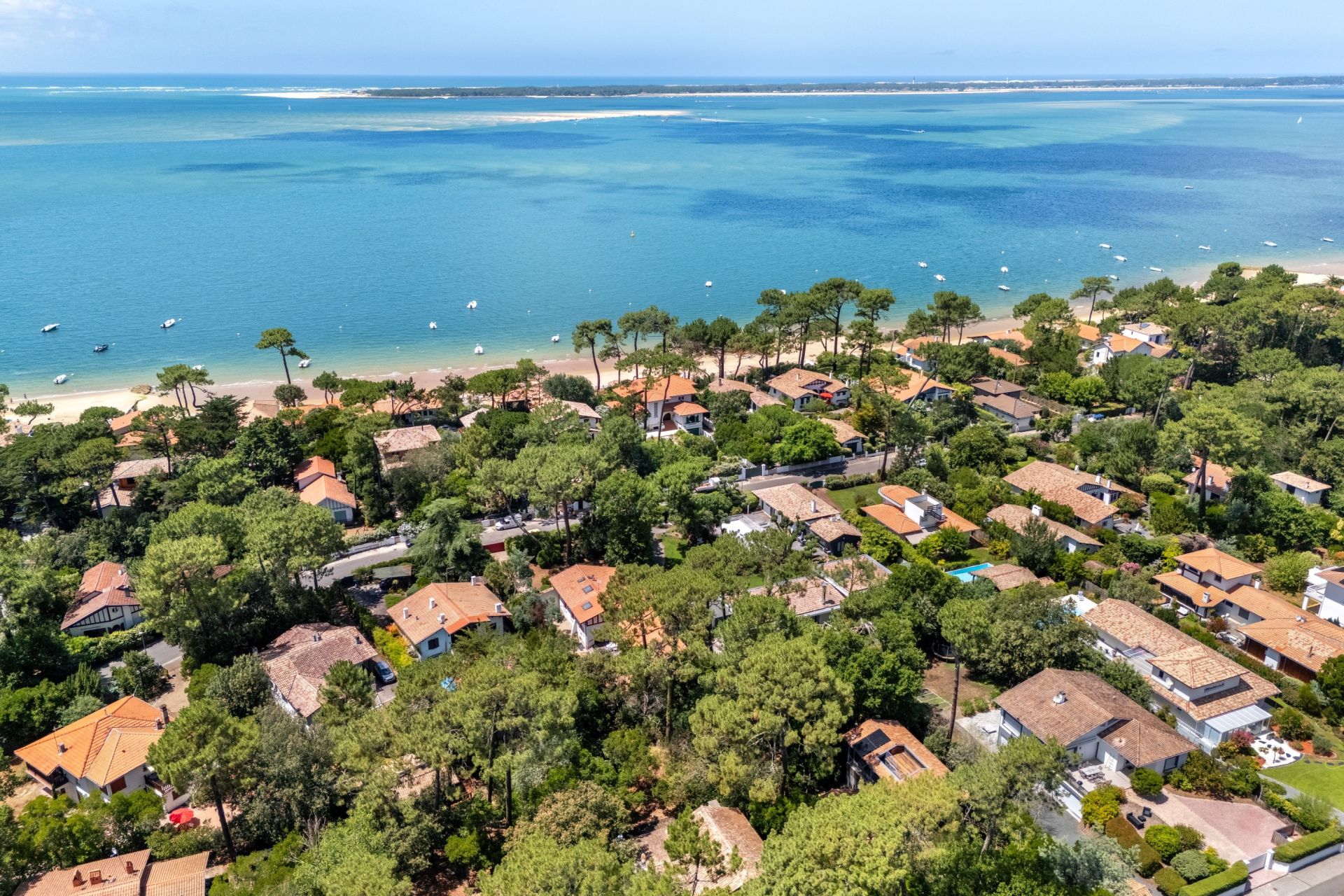 house 7 Rooms for sale on PYLA SUR MER (33115)