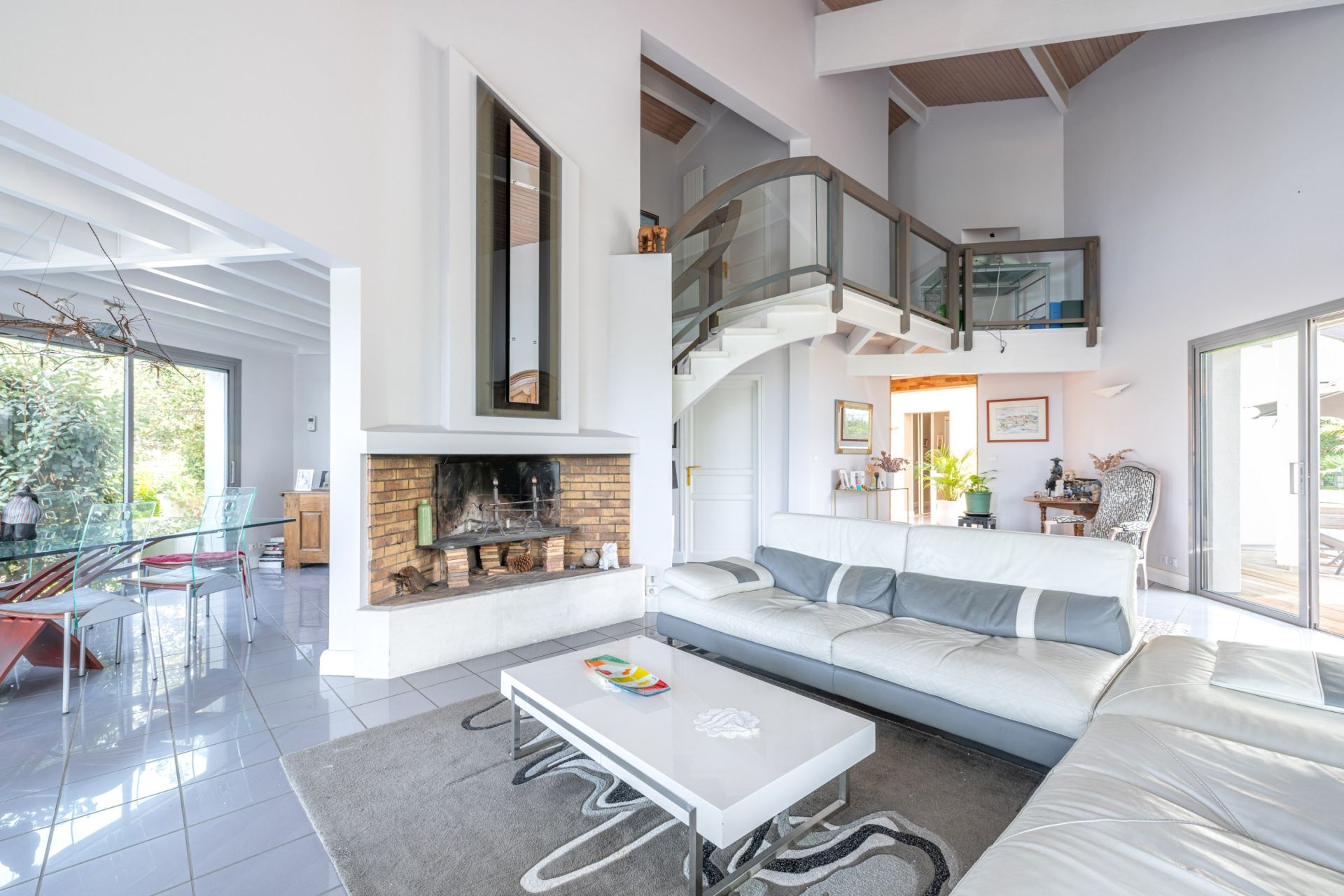 house 5 Rooms for sale on PYLA SUR MER (33115)