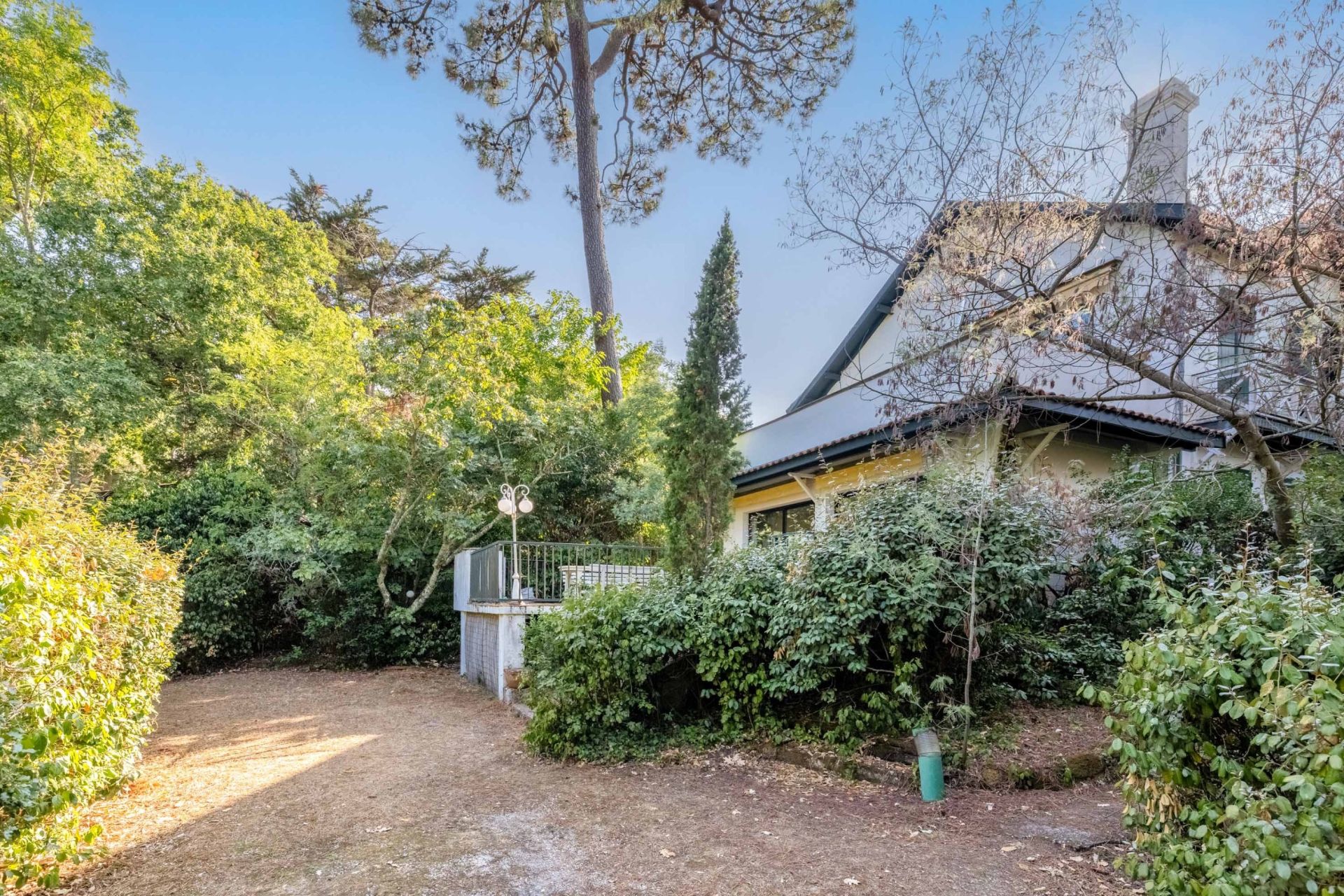 house 9 Rooms for sale on ARCACHON (33120)