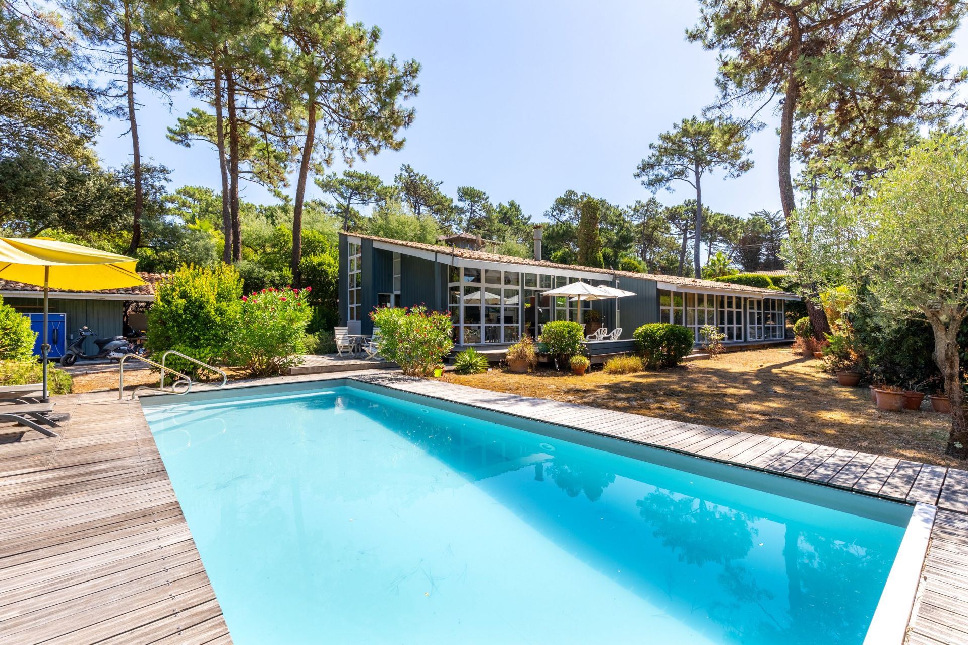 maison 6 Pièces en vente sur CAP FERRET (33970)