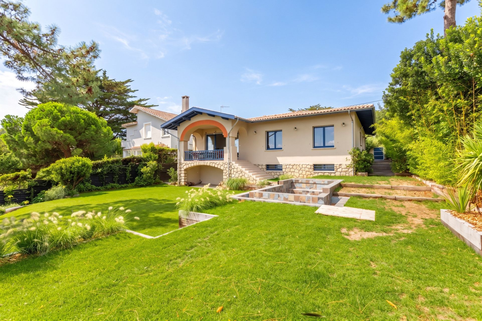 maison 6 Pièces en vente sur CAP FERRET (33970)