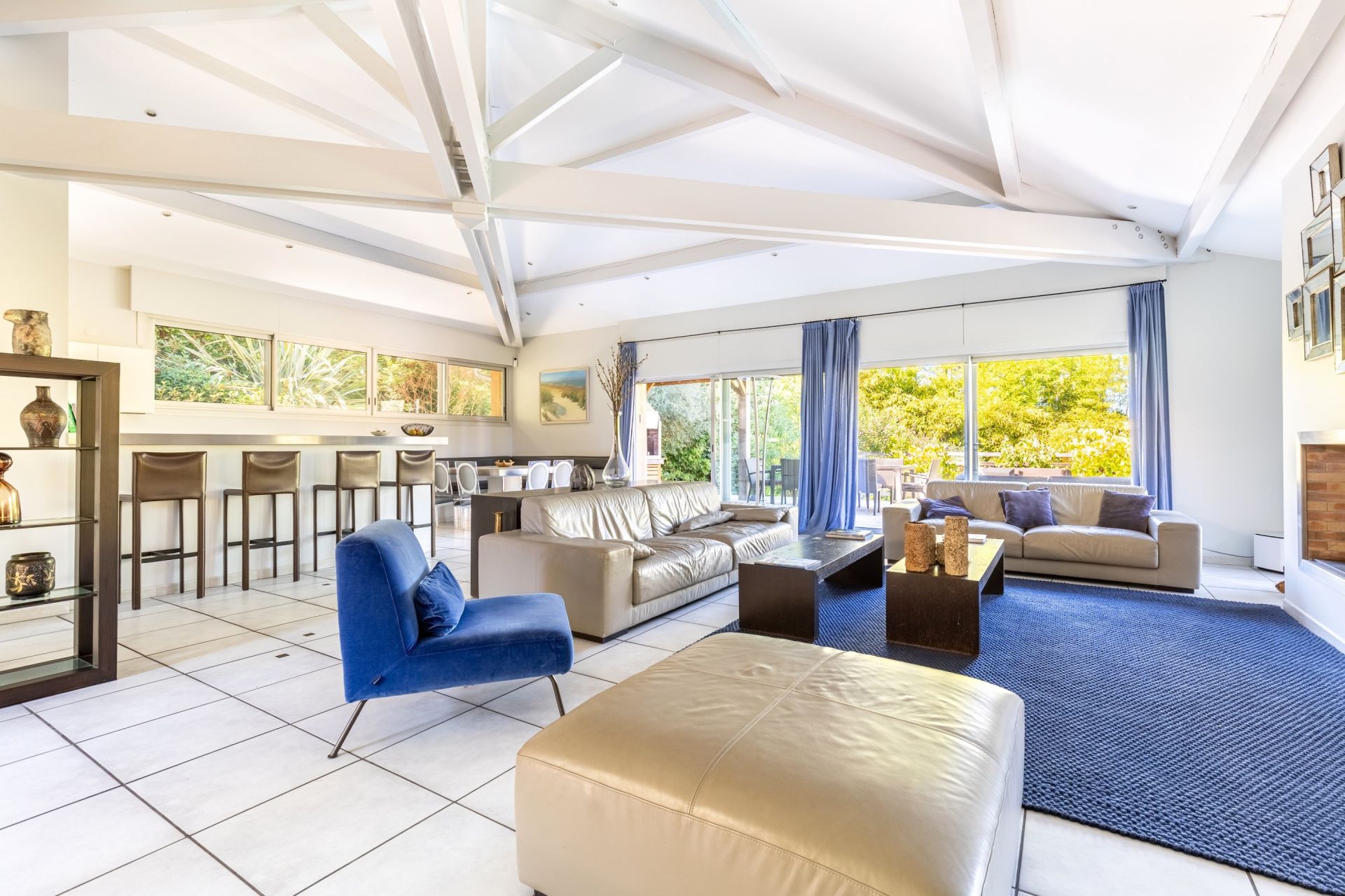 house 10 Rooms for sale on PYLA SUR MER (33115)
