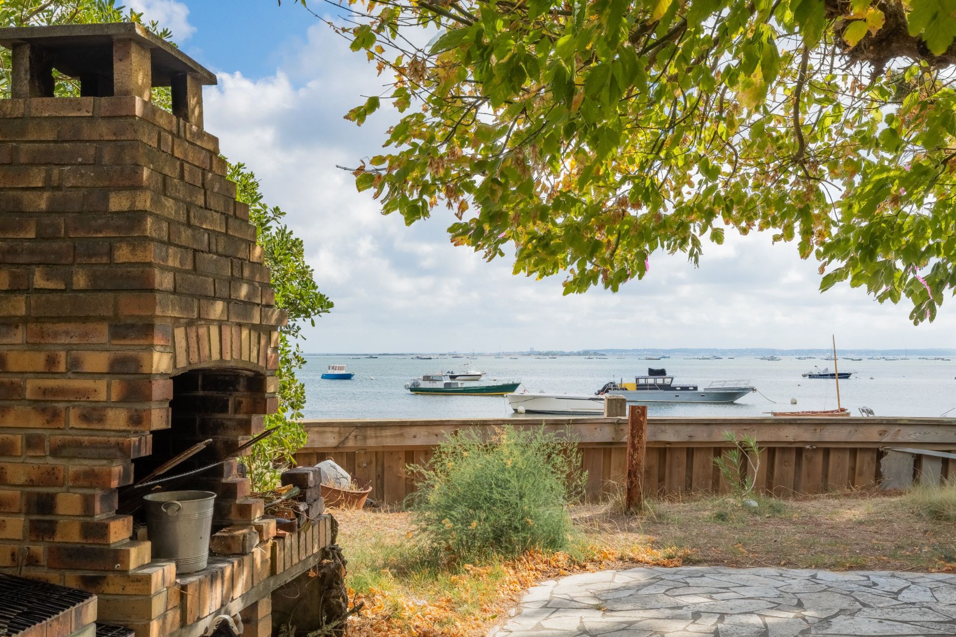house 5 Rooms for sale on CAP FERRET (33970)