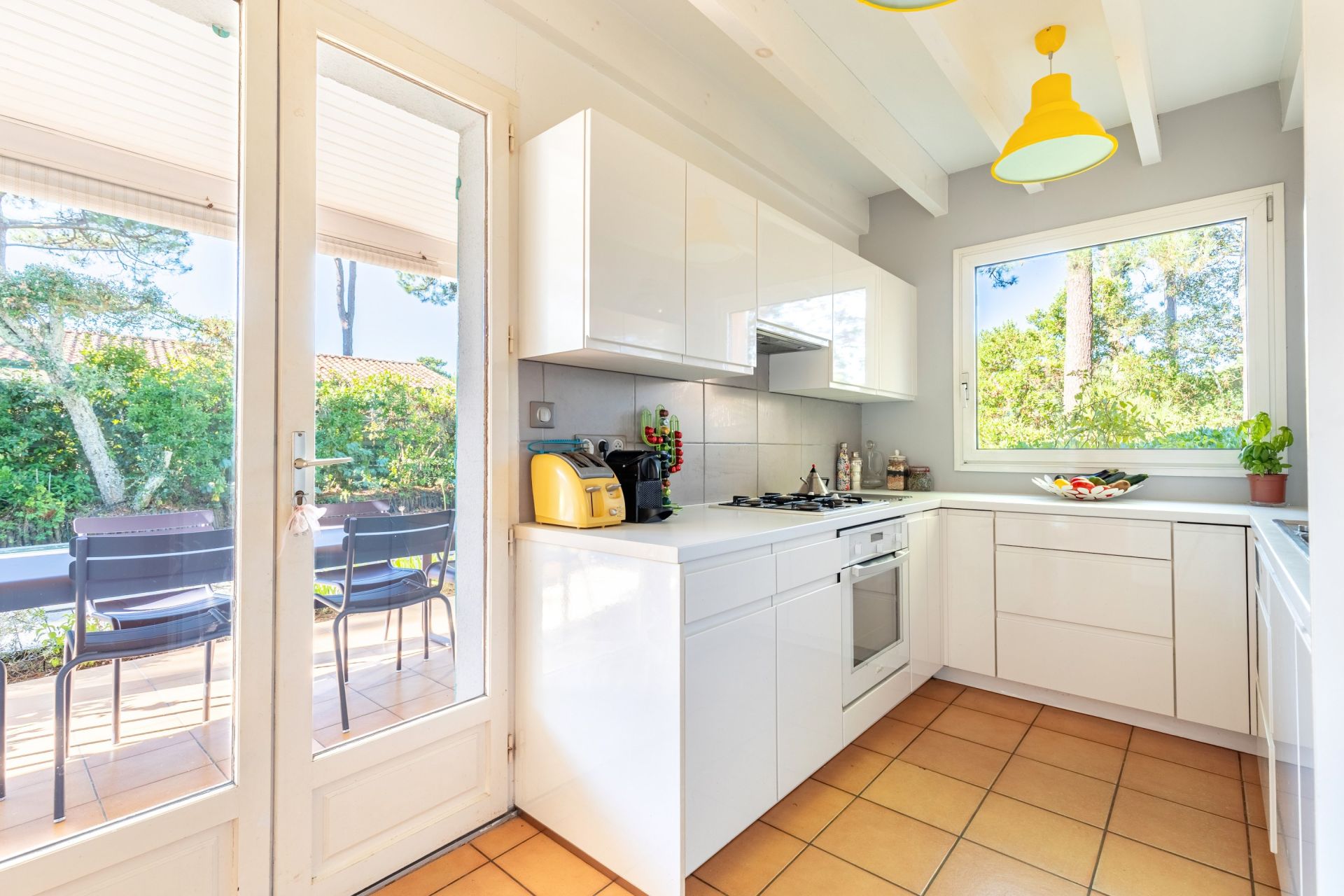 house 5 Rooms for sale on CAP FERRET (33970)