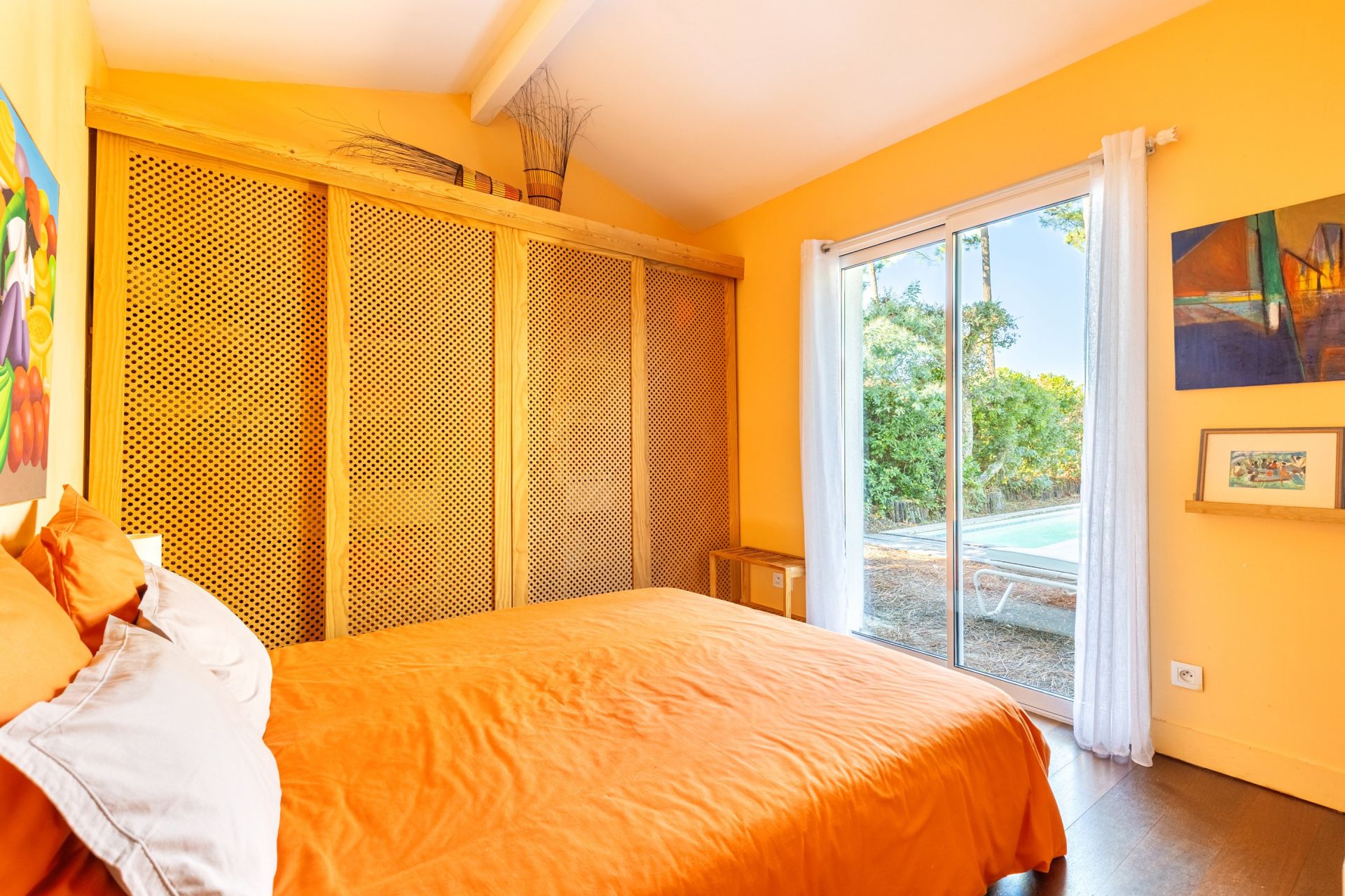 house 5 Rooms for sale on CAP FERRET (33970)