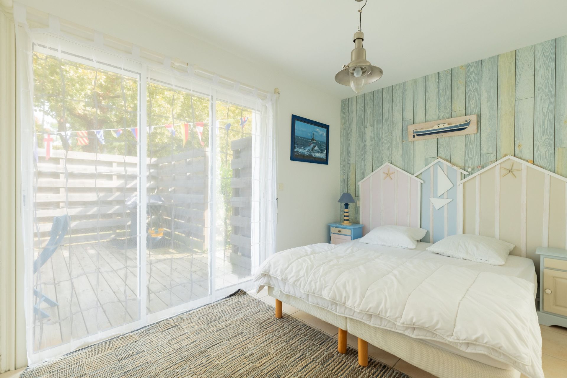 house 7 Rooms for sale on CAP FERRET (33970)