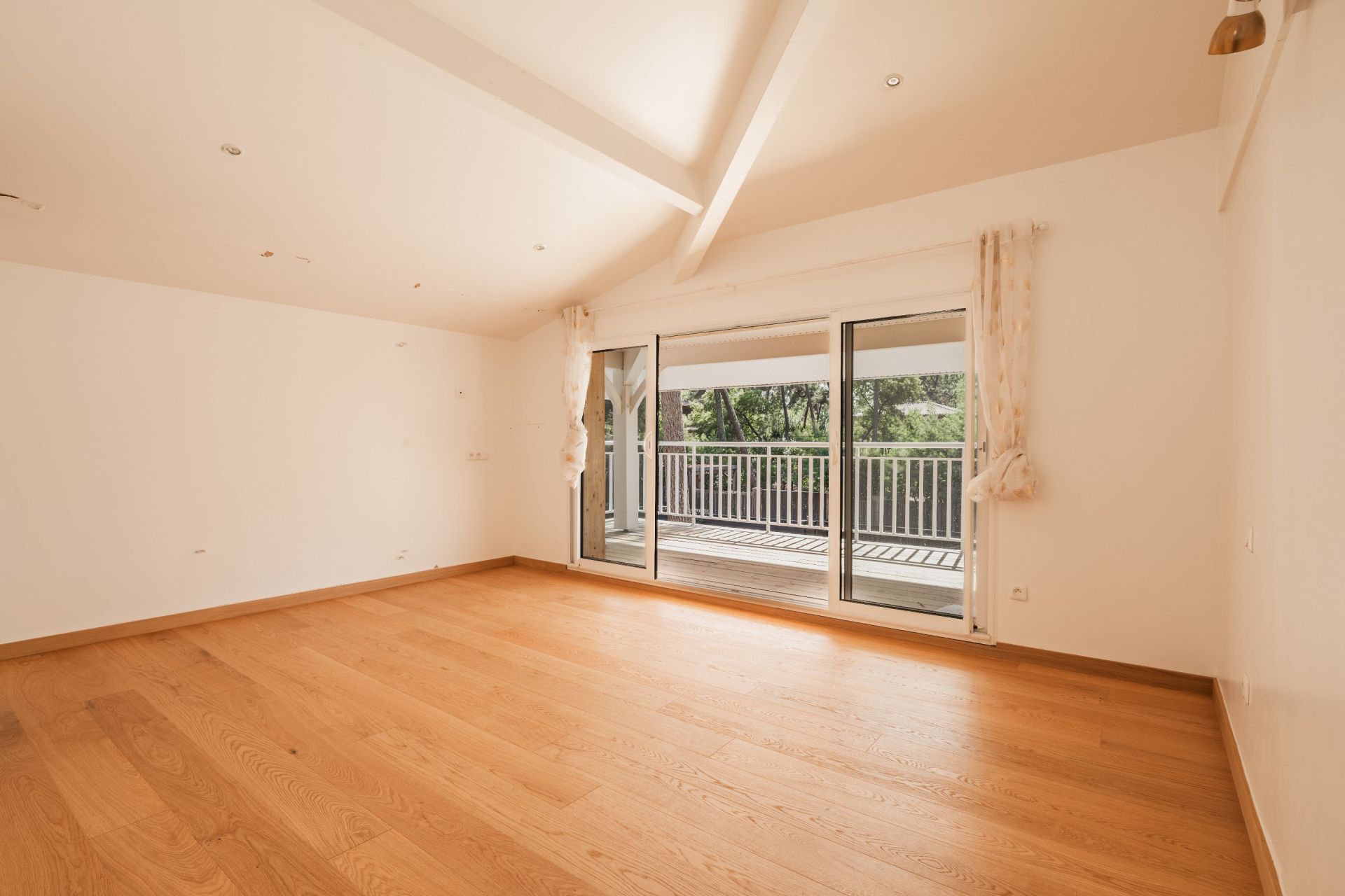 maison 5 Pièces en vente sur CAP FERRET (33970)