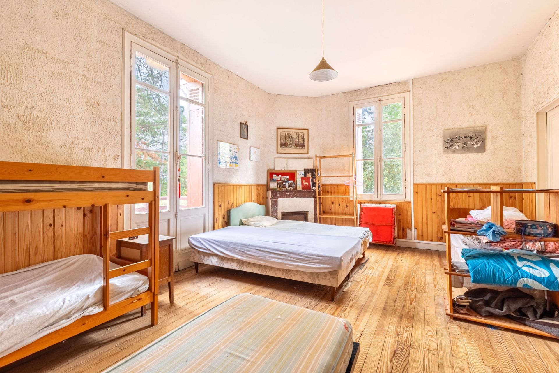 house 15 Rooms for sale on LA TESTE DE BUCH (33260)